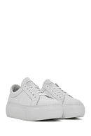 Kadın Beyaz Bağcıklı Kalın Tabanlı Deri Sneaker | Derimod Kadın Beyaz Bağcıklı Kalın Tabanlı Deri Sneaker | Derimod