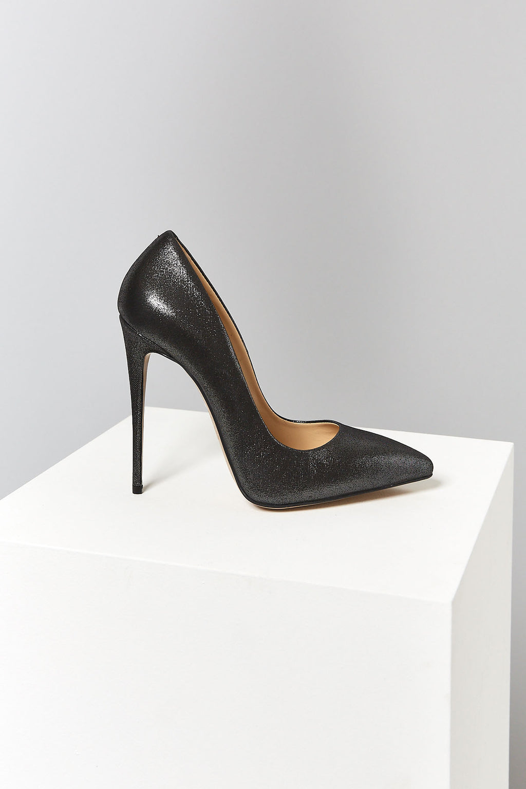 Kadın Siyah Deri Stiletto