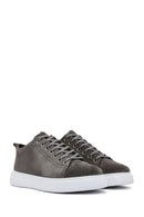 Erkek Gri Bağcıklı Süet Deri Sneaker | Derimod Erkek Gri Bağcıklı Süet Deri Sneaker | Derimod