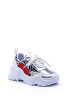 Kadın Gümüş Detaylı Sneaker | Derimod Kadın Gümüş Detaylı Sneaker | Derimod