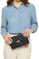 Geox Kadın Siyah Veriana Uzun Askılı Kapitone Deri Çapraz Çanta | Derimod Geox Kadın Siyah Veriana Uzun Askılı Kapitone Deri Çapraz Çanta | Derimod