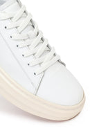 Erkek Beyaz Bağcıklı Kalın Tabanlı Deri Sneaker | Derimod Erkek Beyaz Bağcıklı Kalın Tabanlı Deri Sneaker | Derimod