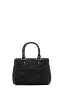 Kadın Siyah Uzun Askılı Kapitone Kol Çantası | Derimod Kadın Siyah Uzun Askılı Kapitone Kol Çantası | Derimod