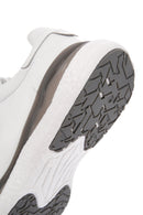 Erkek Beyaz Bağcıklı Kalın Tabanlı Deri Sneaker | Derimod Erkek Beyaz Bağcıklı Kalın Tabanlı Deri Sneaker | Derimod