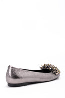 Kadın Gümüş Aksesuarlı Babet | Derimod Kadın Gümüş Aksesuarlı Babet | Derimod