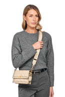 Geox Kadın Beyaz Veriana Kapitone Deri Çapraz Çanta | Derimod Geox Kadın Beyaz Veriana Kapitone Deri Çapraz Çanta | Derimod