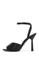 Kadın Siyah Bilekten Bantlı İnce Topuklu Deri Sandalet | Derimod Kadın Siyah Bilekten Bantlı İnce Topuklu Deri Sandalet | Derimod