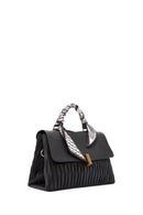 Kadın Siyah Uzun Askılı Aksesuar Detaylı Kol Çantası | Derimod Kadın Siyah Uzun Askılı Aksesuar Detaylı Kol Çantası | Derimod