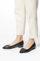 Geox Kadın Siyah Charyssa Toka Detaylı Deri Babet | Derimod Geox Kadın Siyah Charyssa Toka Detaylı Deri Babet | Derimod