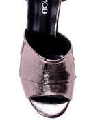 Kadın Gümüş Topuklu Ayakkabı | Derimod Kadın Gümüş Topuklu Ayakkabı | Derimod