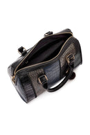 Kadın Siyah Uzun Askılı Aksesuar Detaylı Kol Çantası | Derimod Kadın Siyah Uzun Askılı Aksesuar Detaylı Kol Çantası | Derimod