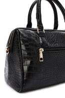 Kadın Siyah Uzun Askılı Aksesuar Detaylı Kol Çantası | Derimod Kadın Siyah Uzun Askılı Aksesuar Detaylı Kol Çantası | Derimod