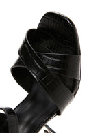 Kadın Siyah Bilekten Bantlı Kroko Desenli Topuklu Sandalet | Derimod