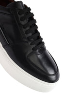 Erkek Siyah Bağcıklı Kalın Tabanlı Deri Sneaker | Derimod Erkek Siyah Bağcıklı Kalın Tabanlı Deri Sneaker | Derimod