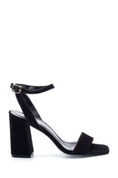 Kadın Siyah Süet Deri Kalın Topuklu Sandalet | Derimod Kadın Siyah Süet Deri Kalın Topuklu Sandalet | Derimod
