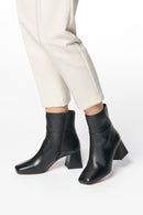 Geox Women's Black Coronilla Zippered Thick Heel Leather Boots | Derimod Geox Women's Black Coronilla Zippered Thick Heel Leather Boots | Derimod