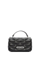 Kadın Siyah Uzun Askılı Kapitone Desenli Omuz Çantası | Derimod Kadın Siyah Uzun Askılı Kapitone Desenli Omuz Çantası | Derimod