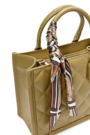 Kadın Haki Uzun Askılı Aksesuar Detaylı Kapitone Kol Çantası | Derimod Kadın Haki Uzun Askılı Aksesuar Detaylı Kapitone Kol Çantası | Derimod