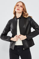 Riva Kadın Siyah Slim-Fit Kısa Deri Ceket | Derimod Riva Kadın Siyah Slim-Fit Kısa Deri Ceket | Derimod