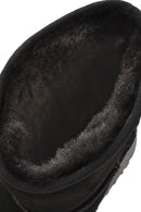 Women's Black Fur Detailed Thick Sole Suede Leather Boots | Derimod Women's Black Fur Detailed Thick Sole Suede Leather Boots | Derimod