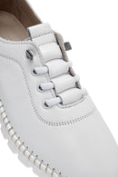 Kadın Beyaz Bağcıklı Deri Sneaker | Derimod