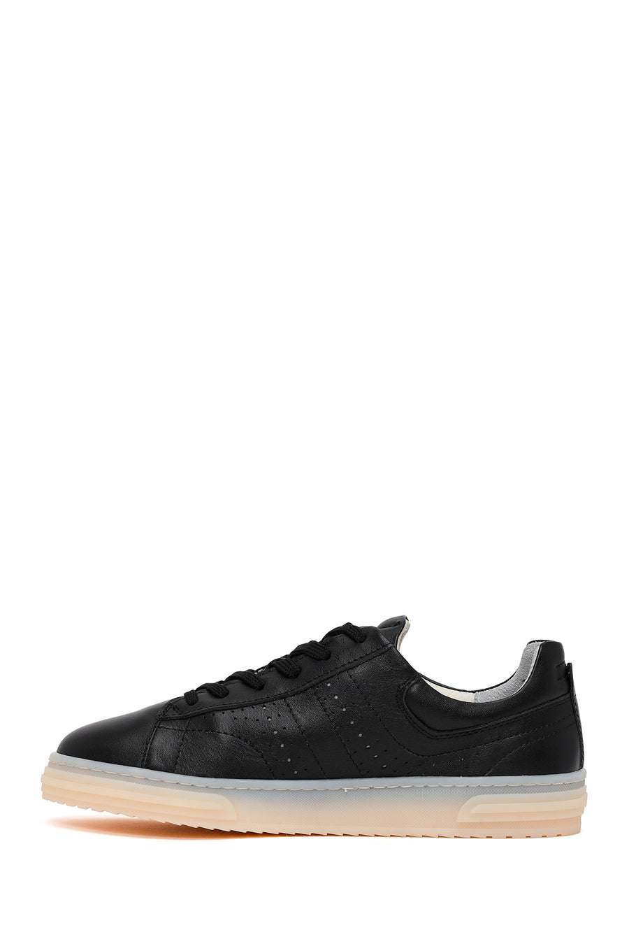 Woman Black Lace-Up Leather Sneaker