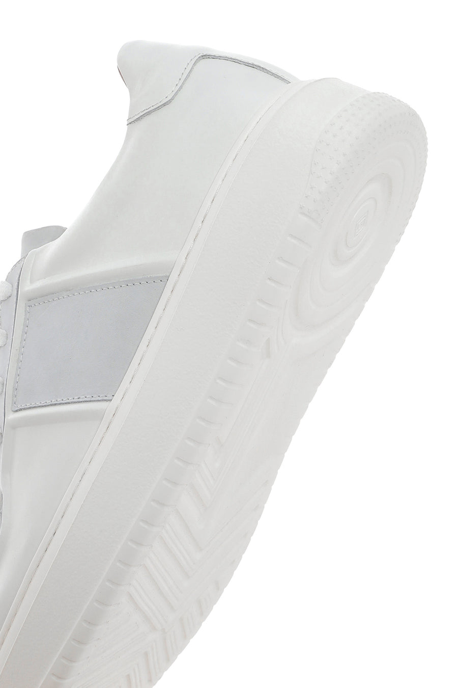 Men's White Lace-up Leather Sneaker