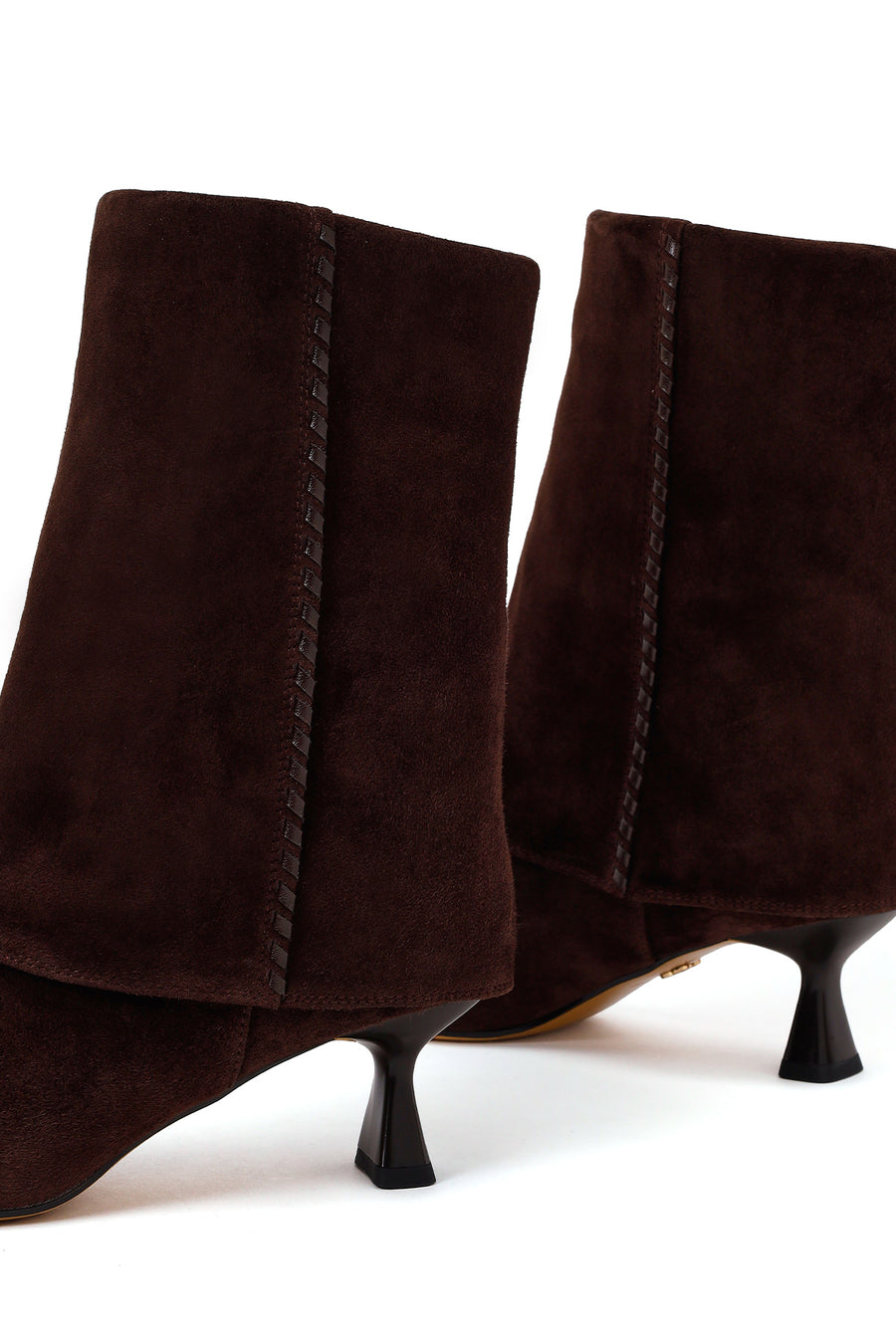 Woman Brown Heeled Suede Boots