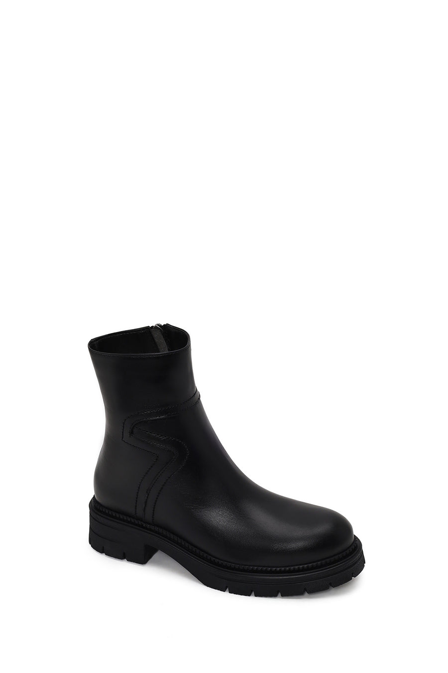Woman Black Zip Closure Thick-Soled Leather Casual Boots