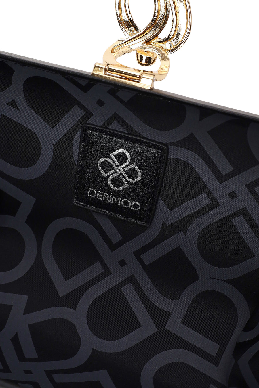 Woman Black Accessory-Detail Long Chain-Strap Mini Evening Clutch Bag