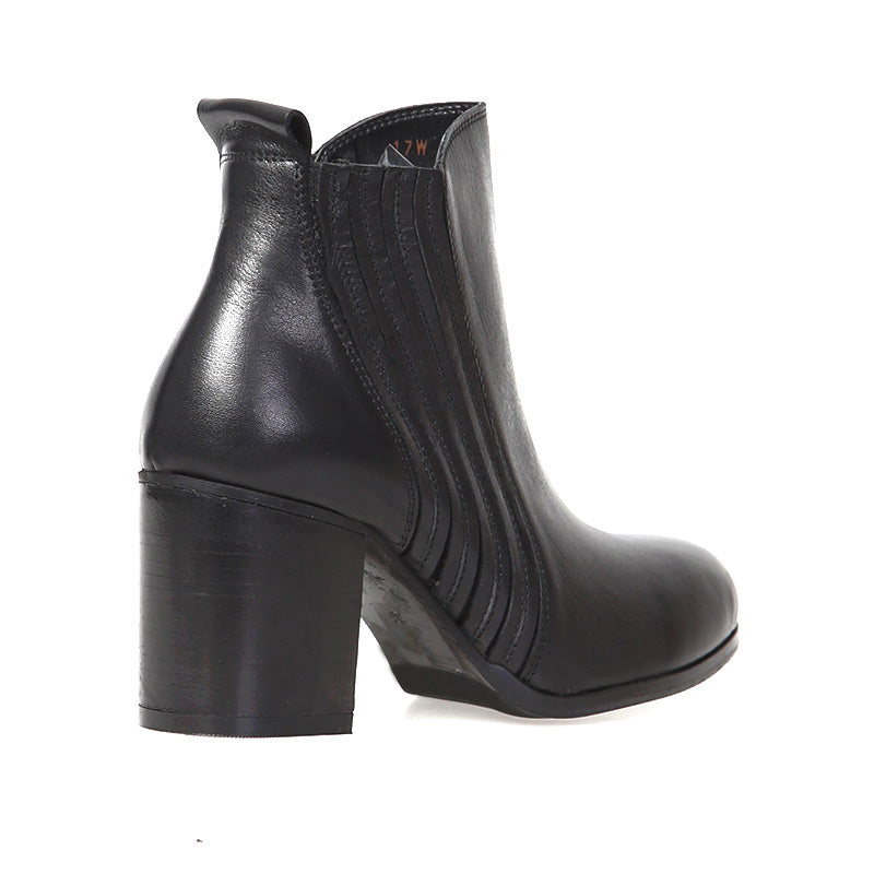 Women's Boots