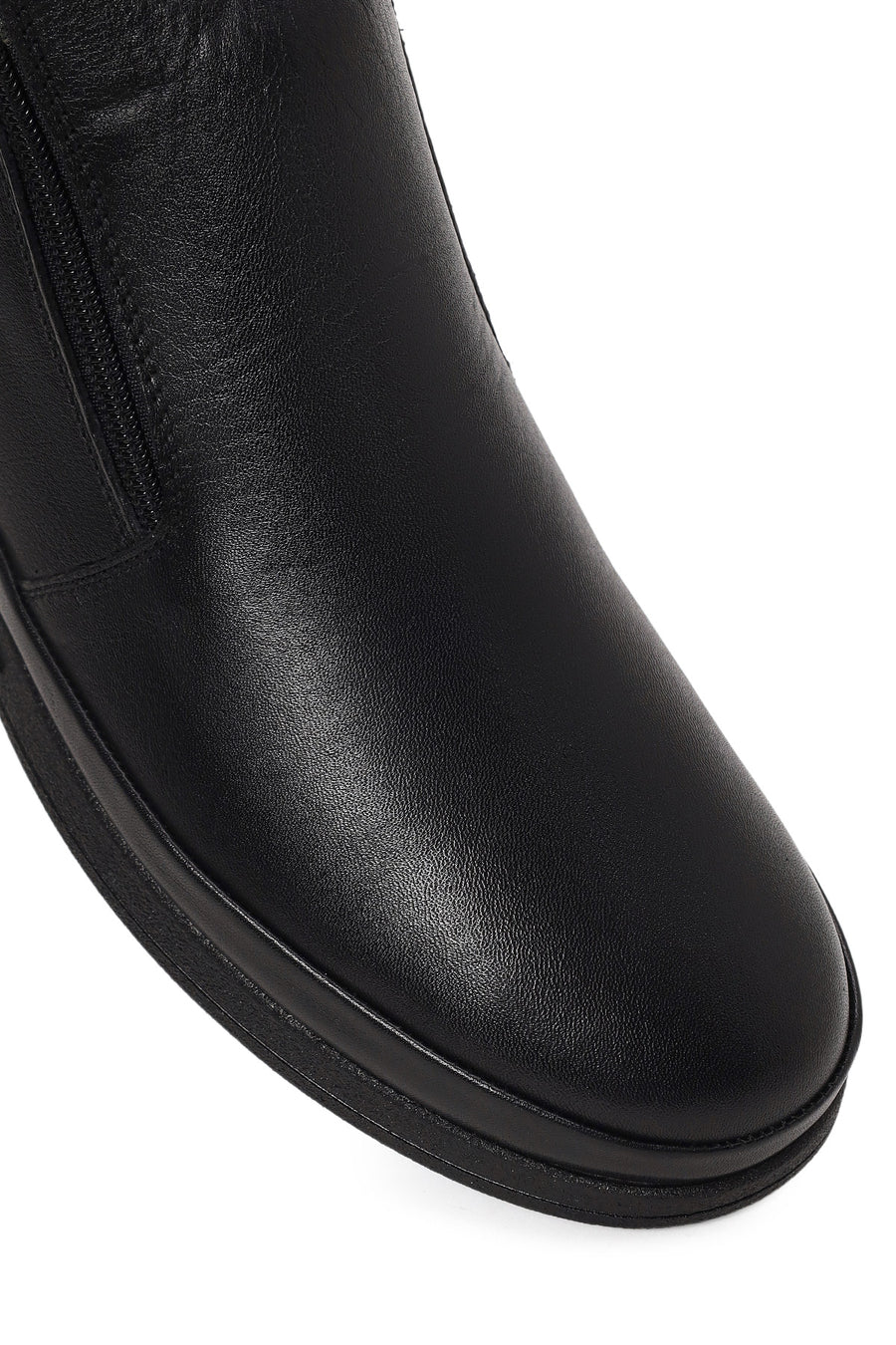 Male Black Zip Closure Leather Boots
