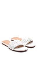 Kadın Beyaz Örgülü Casual Düz Terlik | Derimod