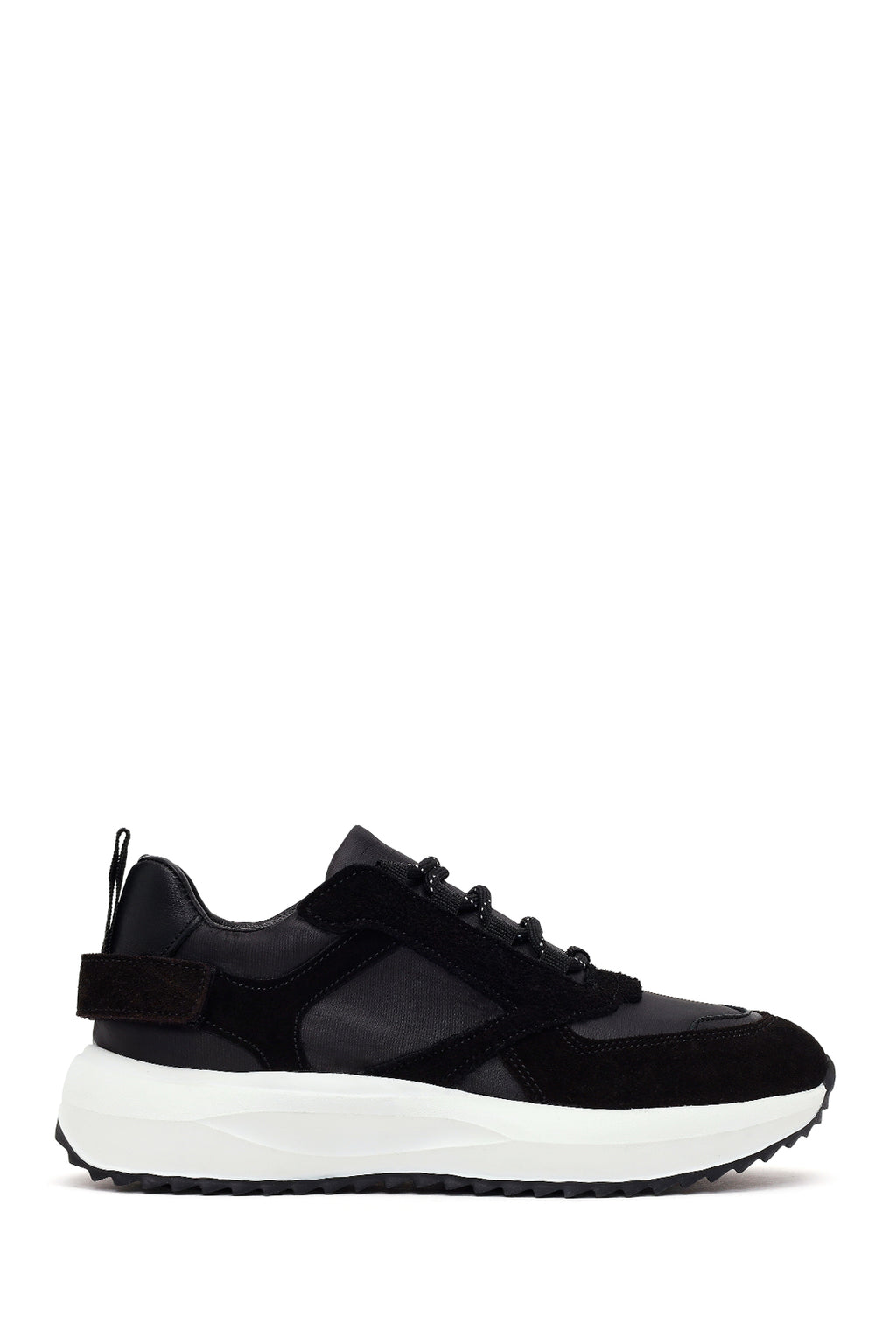 Kadın Siyah Bağcıklı Kalın Tabanlı Deri Sneaker