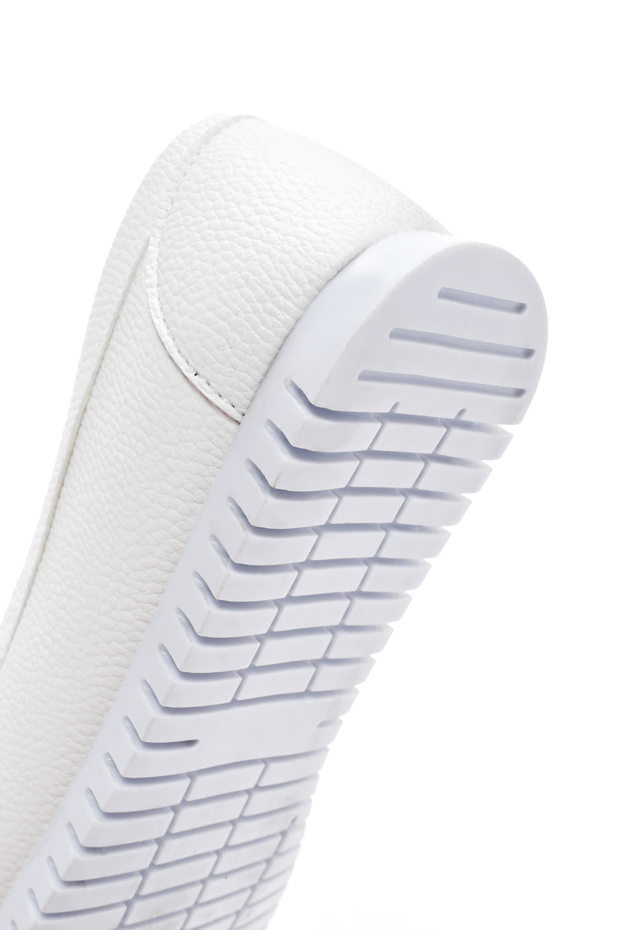 Kadın Beyaz Püskül Detaylı Loafer