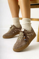 Kadın Bej Bağcıklı Charmlı Süet Deri Sneaker | Derimod