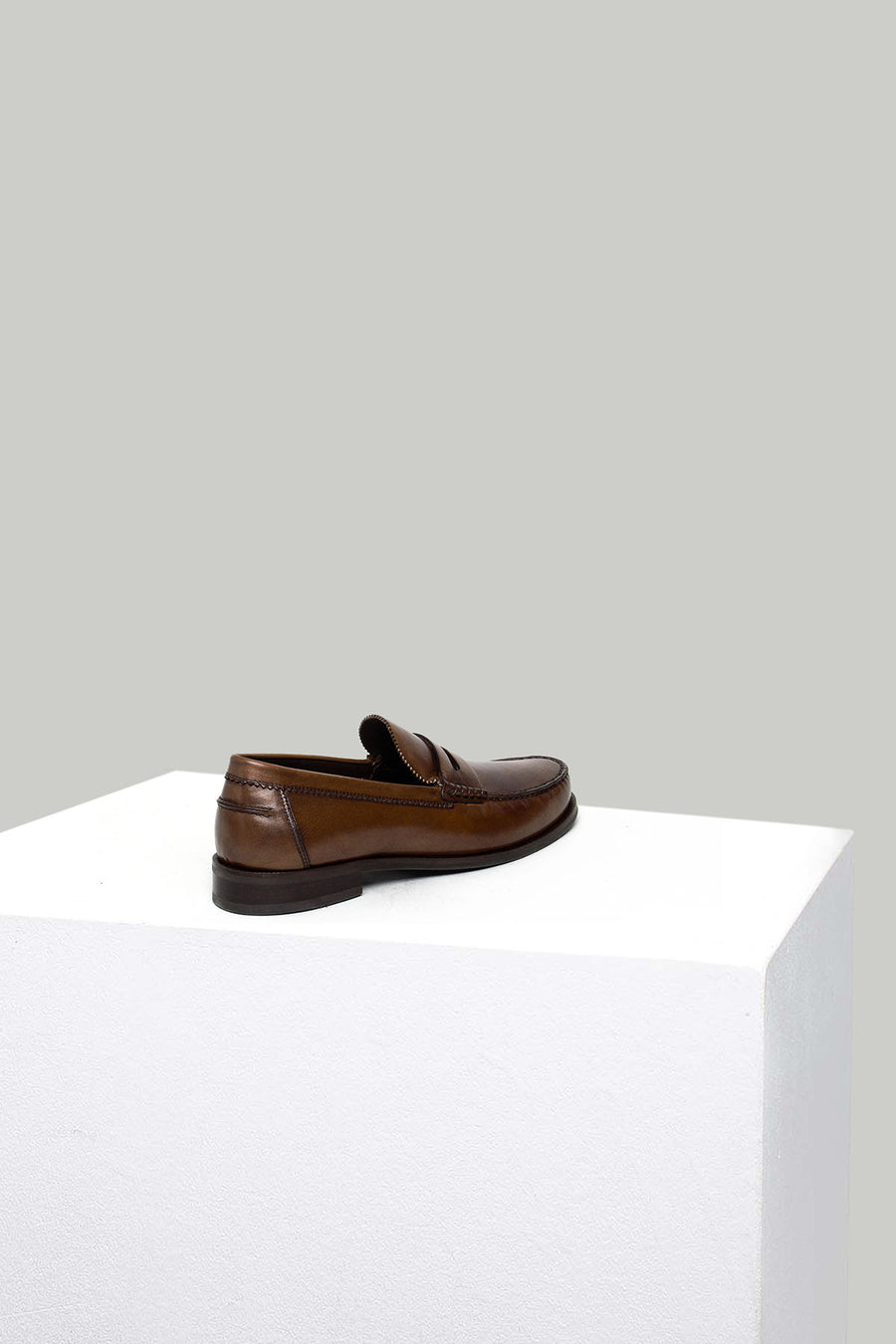 Men's Tan Leather Shoes