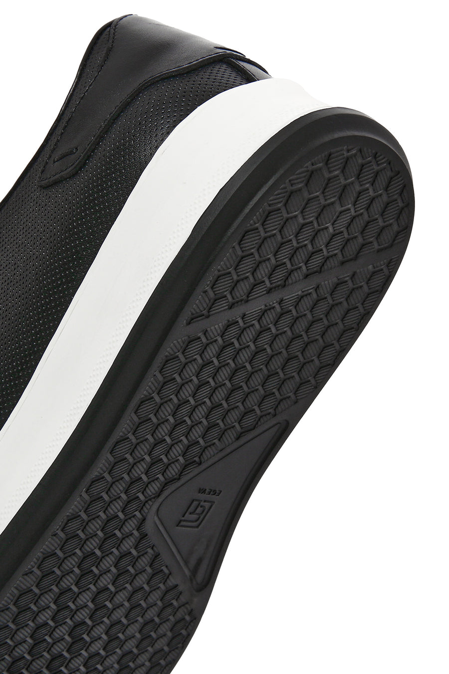 Erkek Siyah Bağcıklı Kalın Tabanlı Deri Sneaker