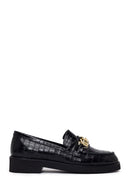 Kadın Siyah Kroko Desenli Zincir Detaylı Deri Maskülen Loafer | Derimod
