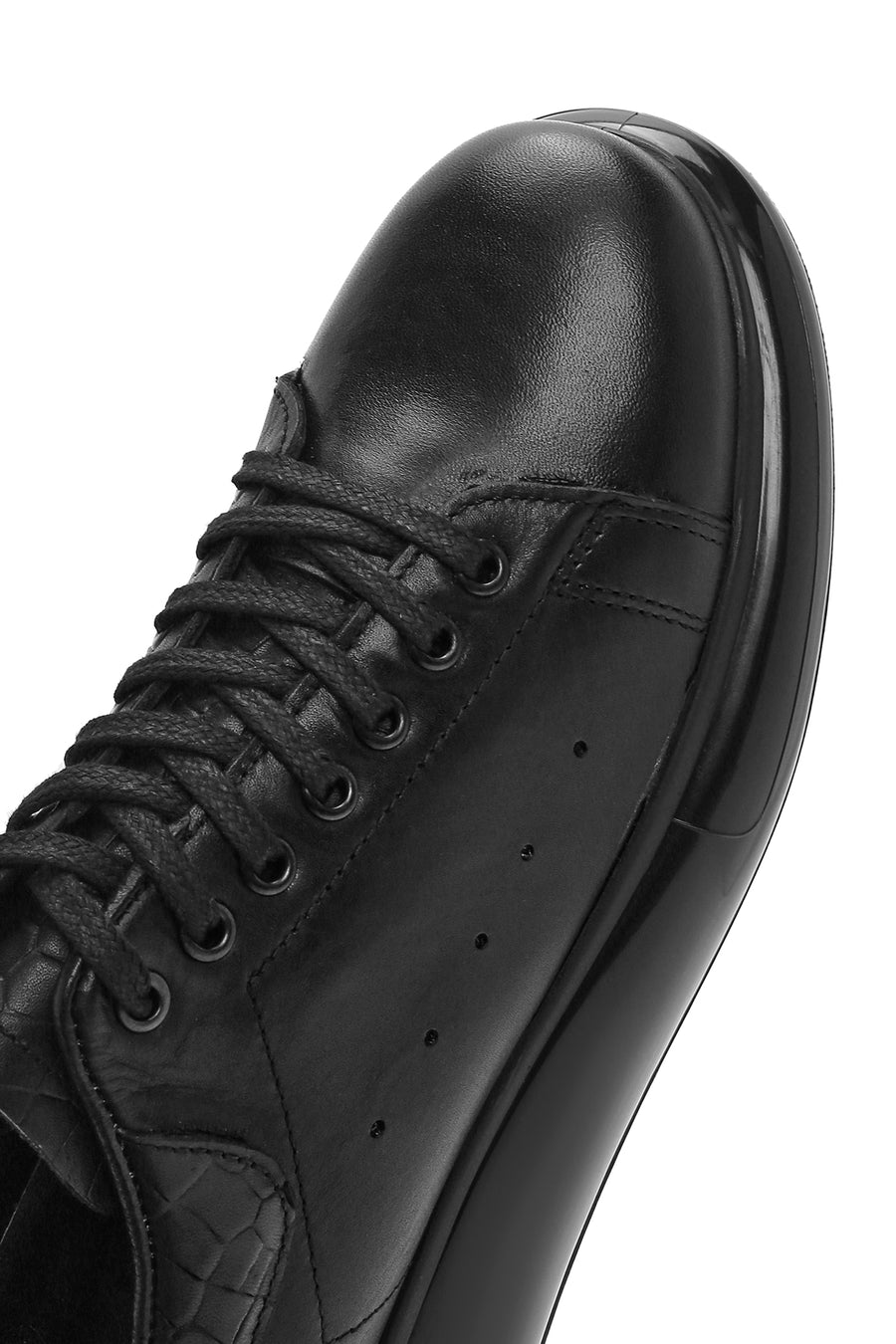 Erkek Siyah Bağcıklı Kalın Tabanlı Deri Sneaker