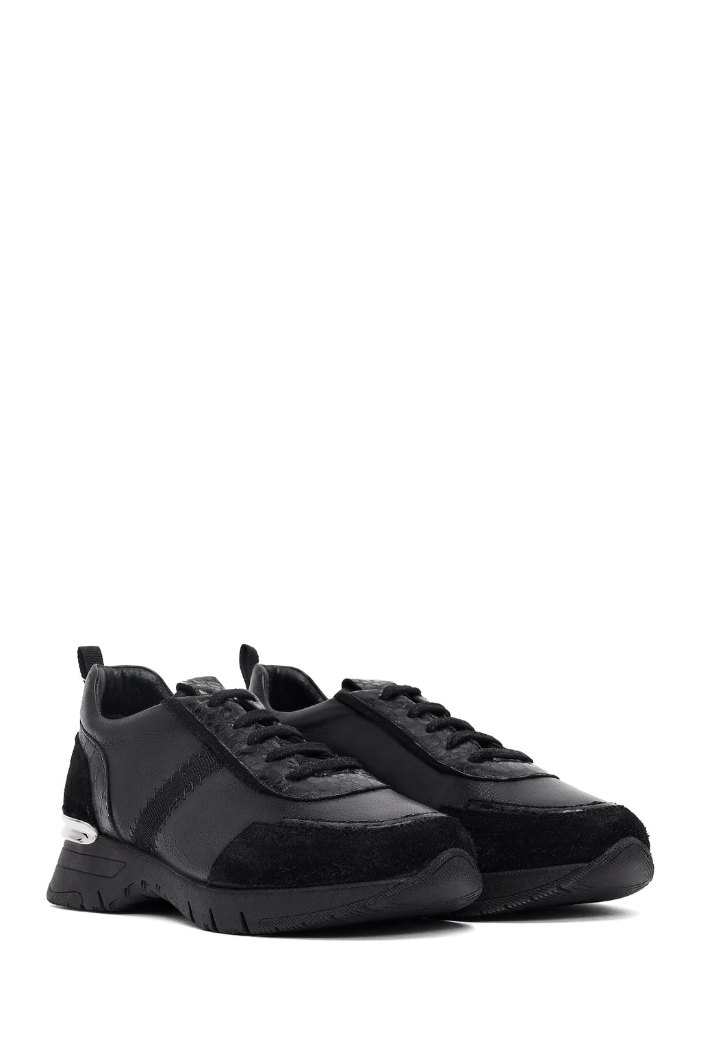 Kadın Siyah Bağcıklı Deri Sneaker