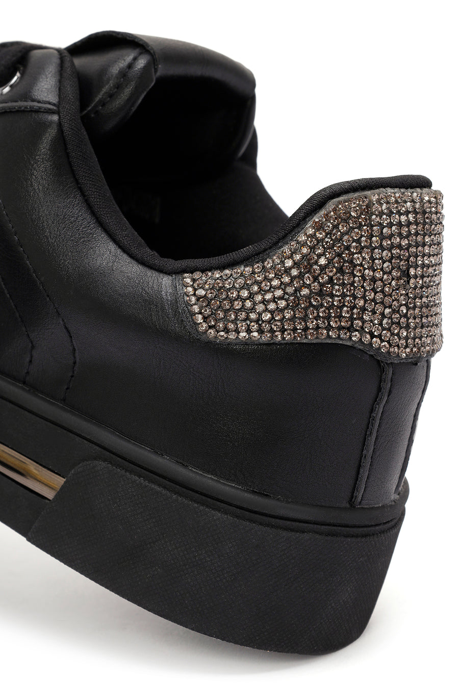 Kadın Siyah Bağcıklı Taş Detaylı Deri Sneaker