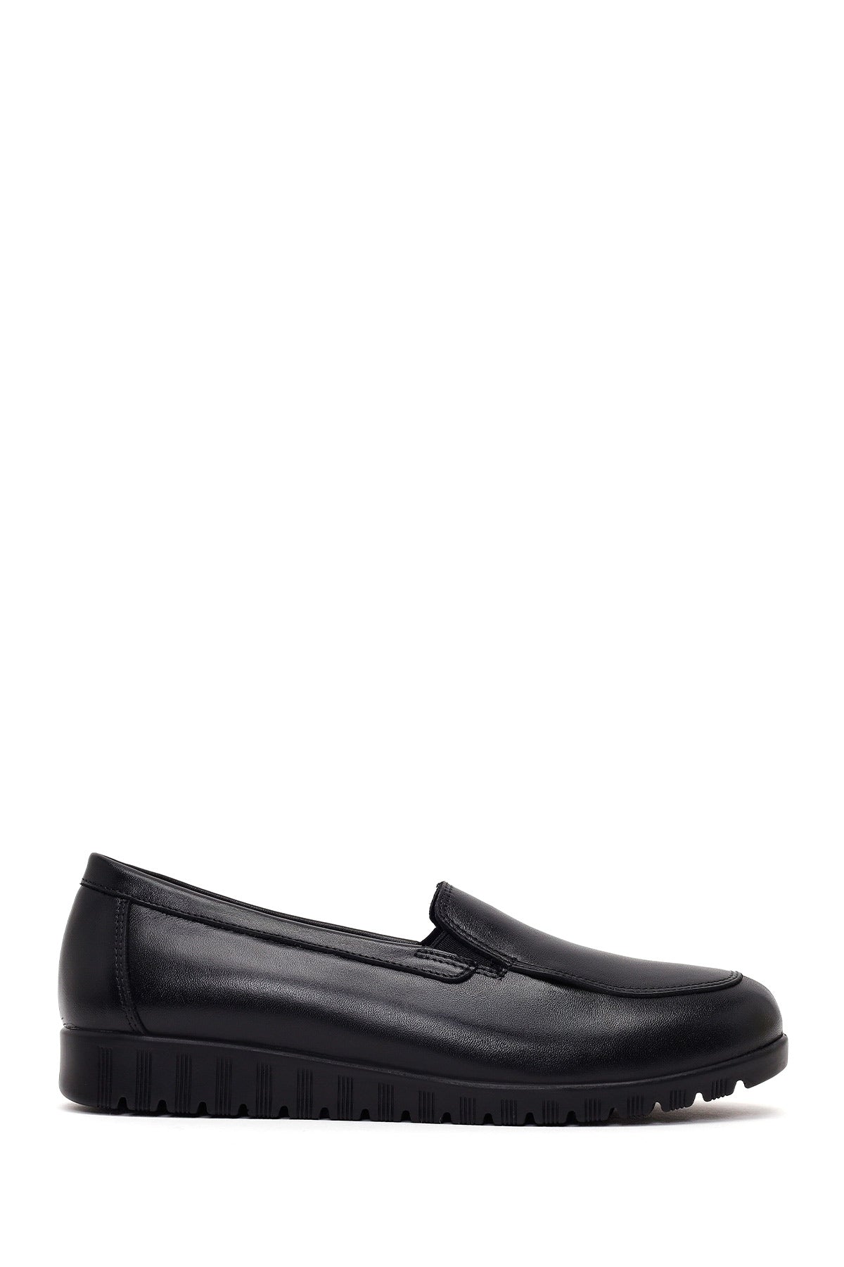 Woman Black Leather Comfort Shoes AF410008DV | Derimod