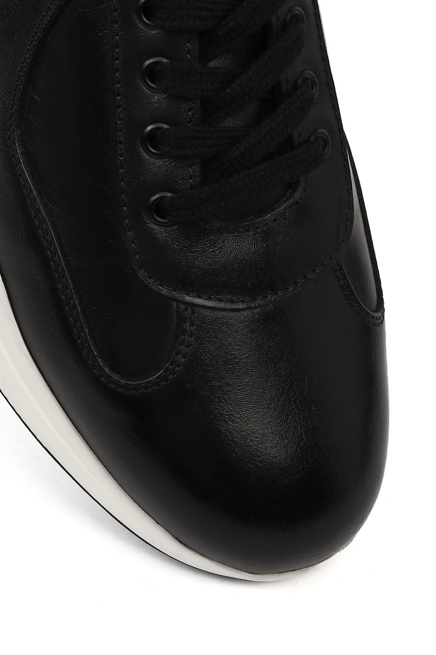 Male Black Lace-up Leather Casual Sneaker