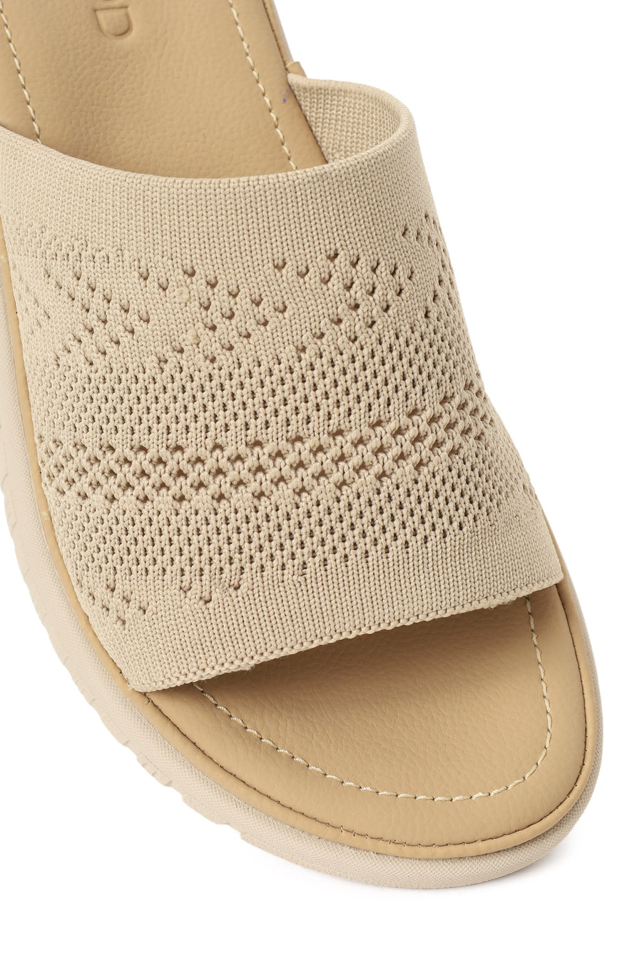 Woman Beige Thick-Soled Patterned Comfort Slippers