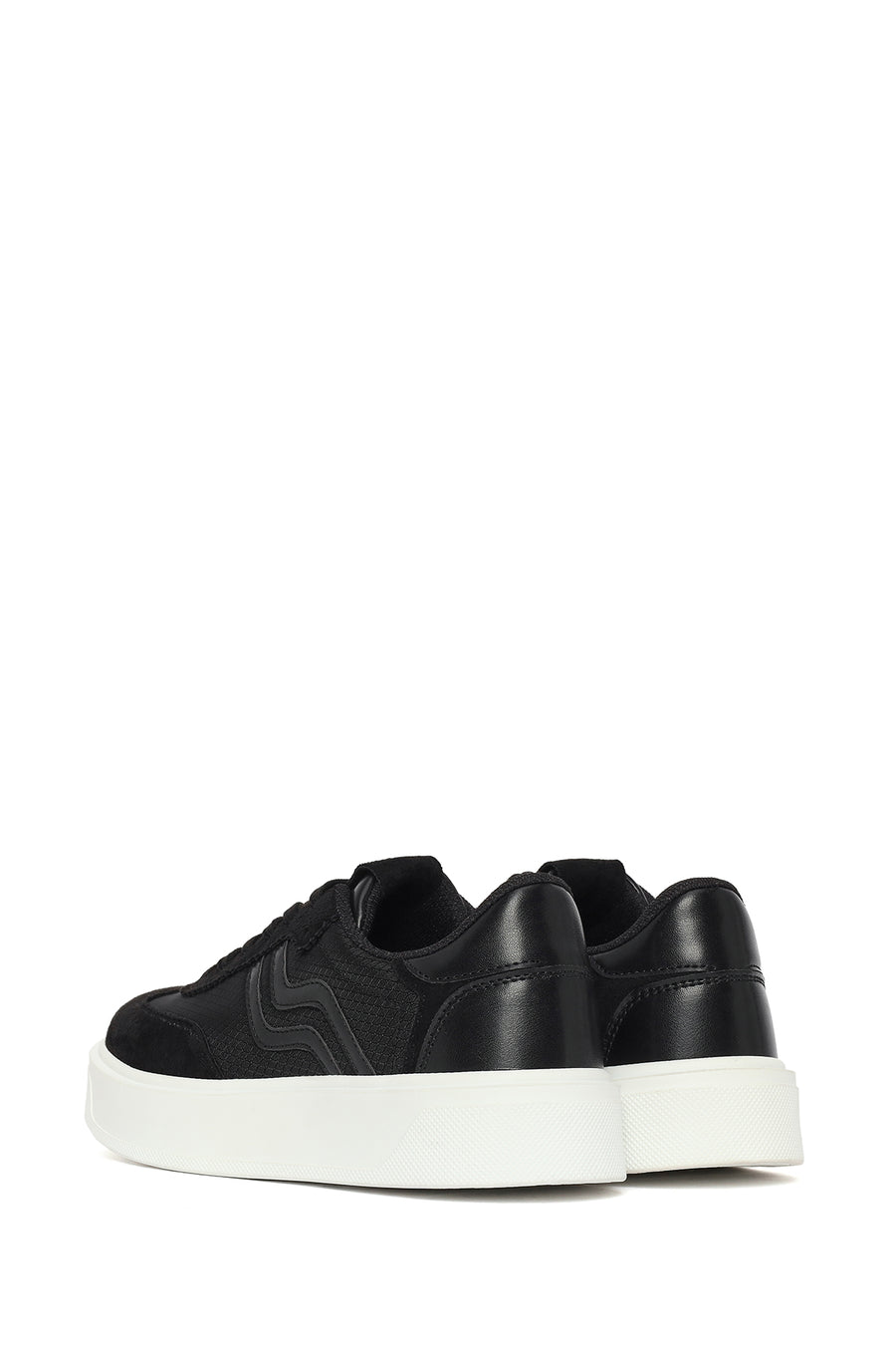 Kadın Siyah Bağcıklı Sneaker