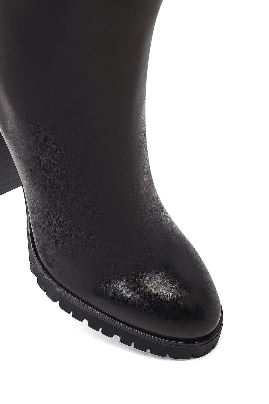 Woman Black Zip Closure High-Heeled Leather Boots