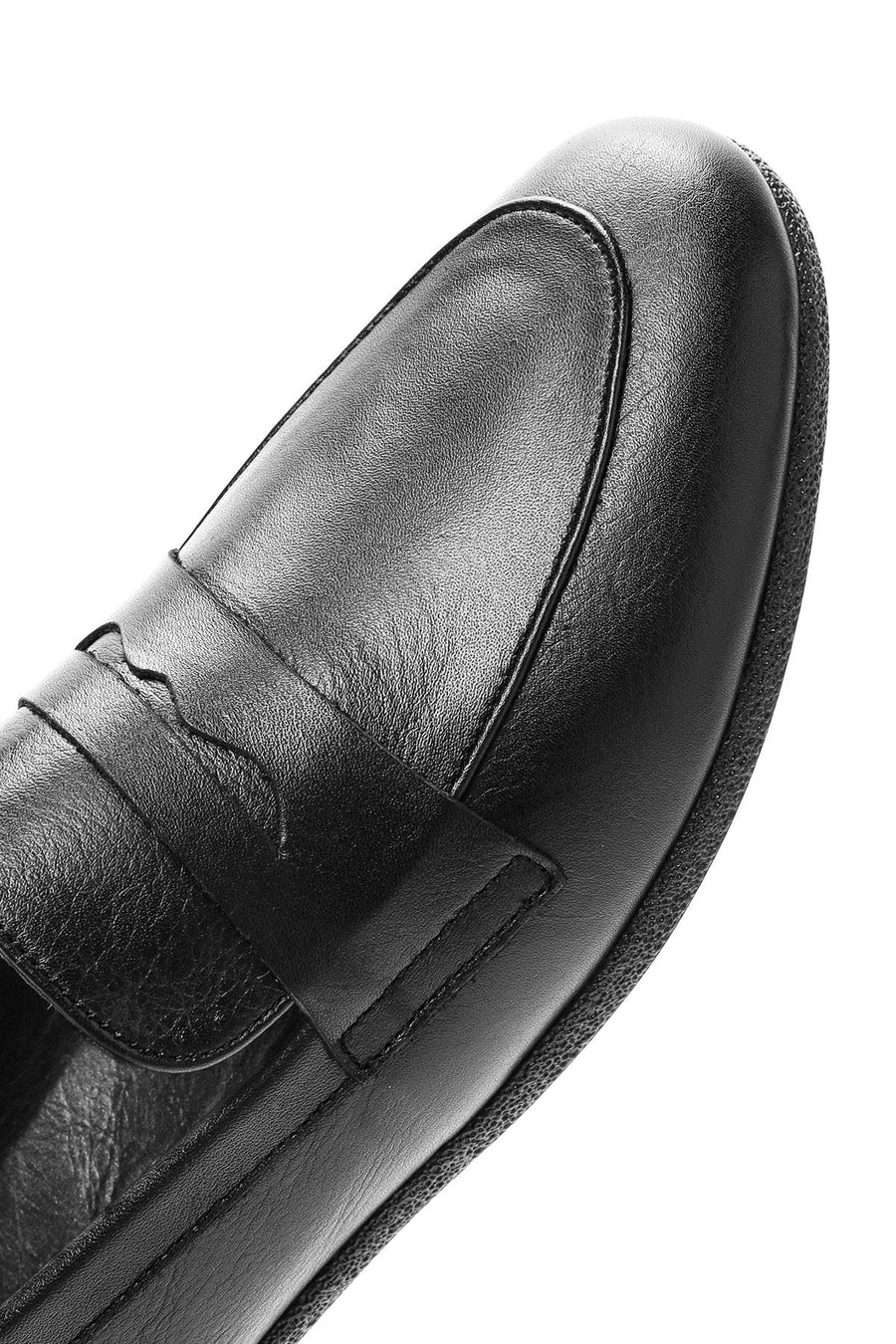 Women's Black Leather Classic Loafer