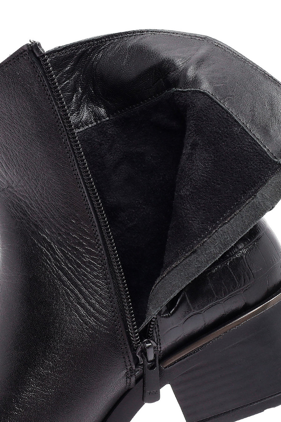 Woman Black Zip Closure Short Thick-Heeled Leather Boots