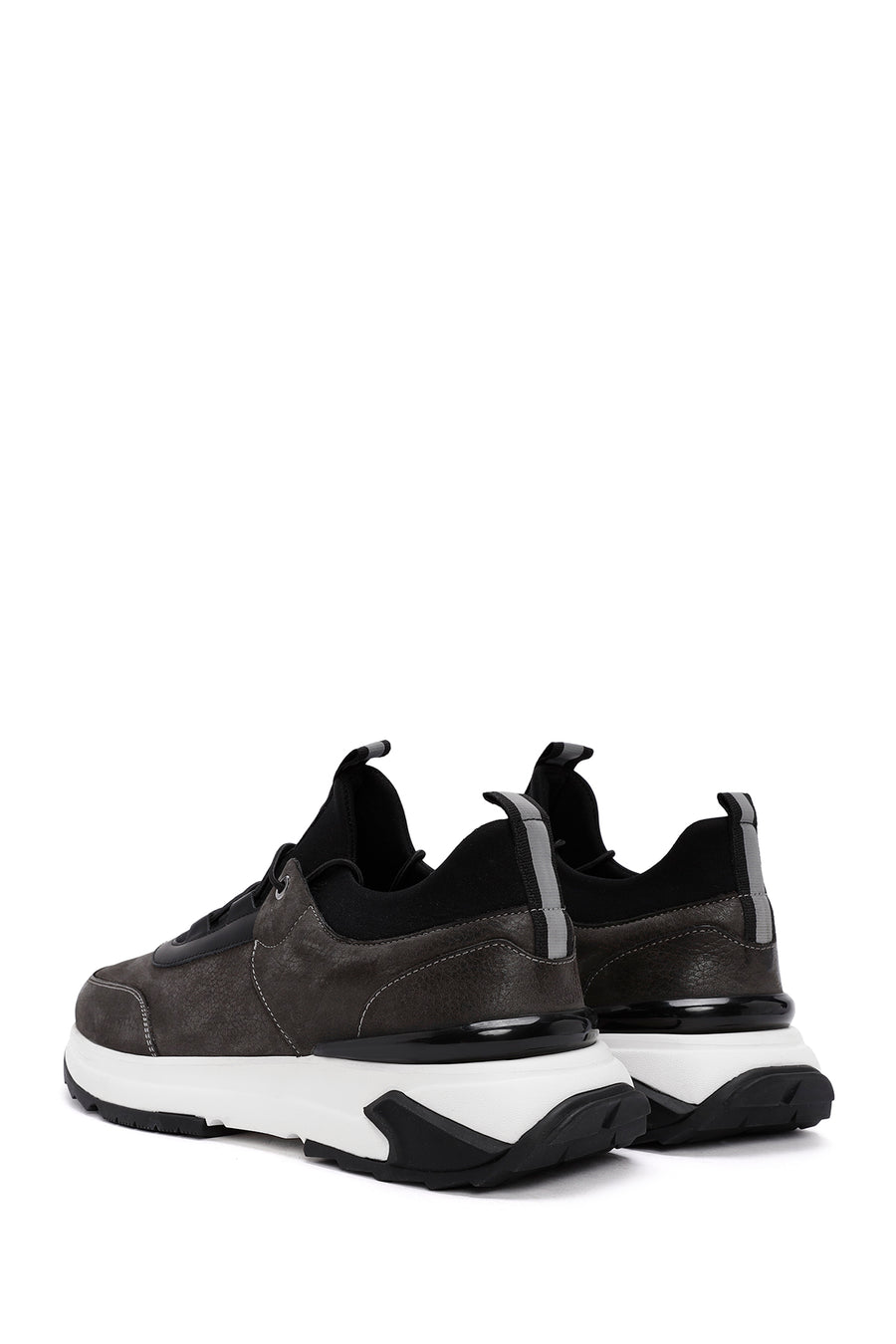 Erkek Gri Bağcıklı Nubuk Deri Casual Sneaker